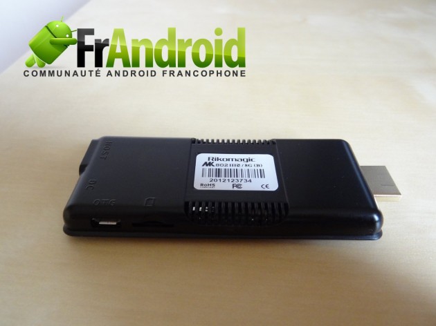 mini-pc-android rikomagic mk802IIIS dos cote