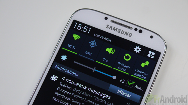 Samsung-Galaxy-S4-Luminosite-Automatique