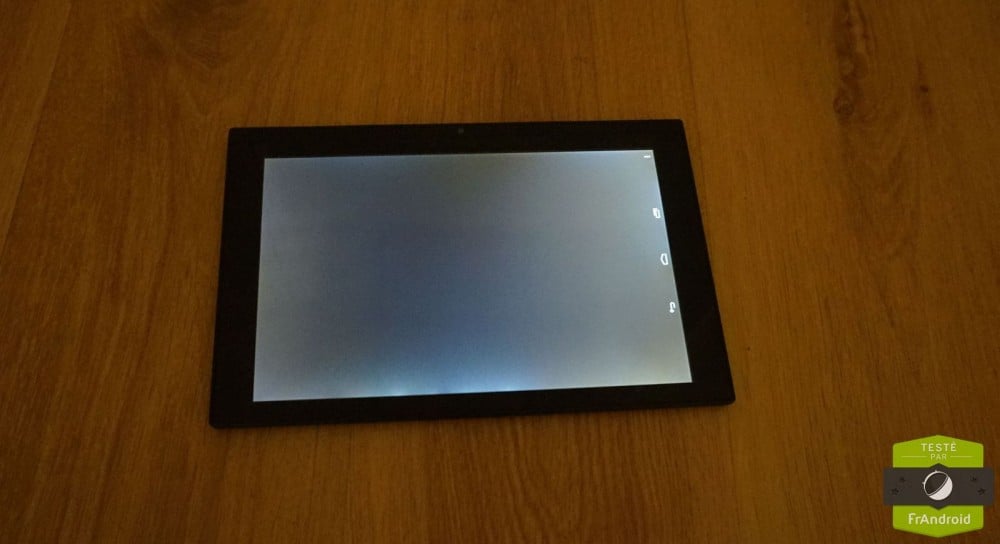 ecran noir touch tablet 10