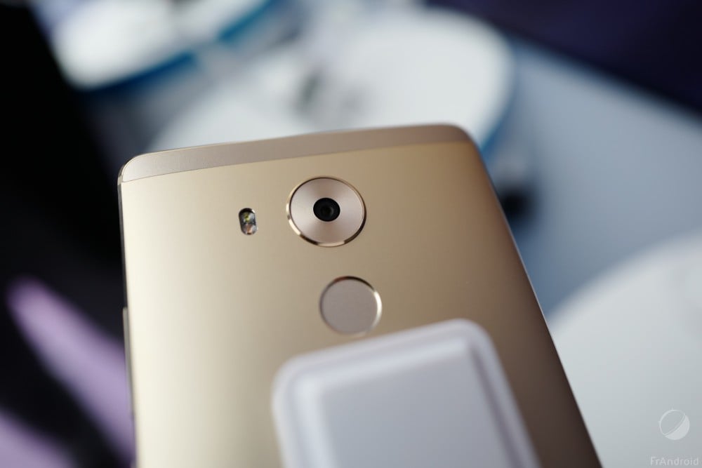 c_Huawei-Mate-8-FrAndroid-L1090968