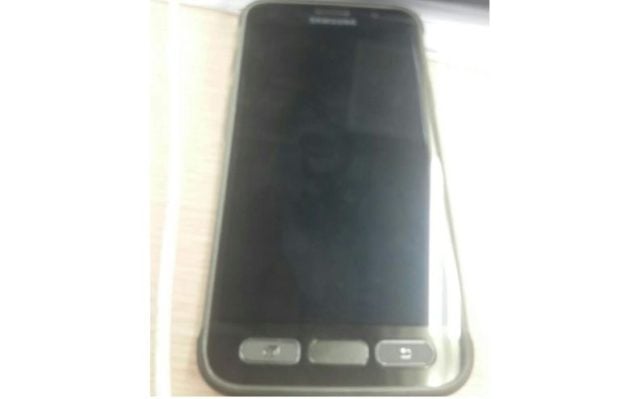 Galaxy-S7-Active-front