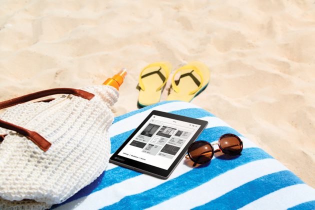 AuraONE_Lifestyle_Beach Reading_Home Screen_US