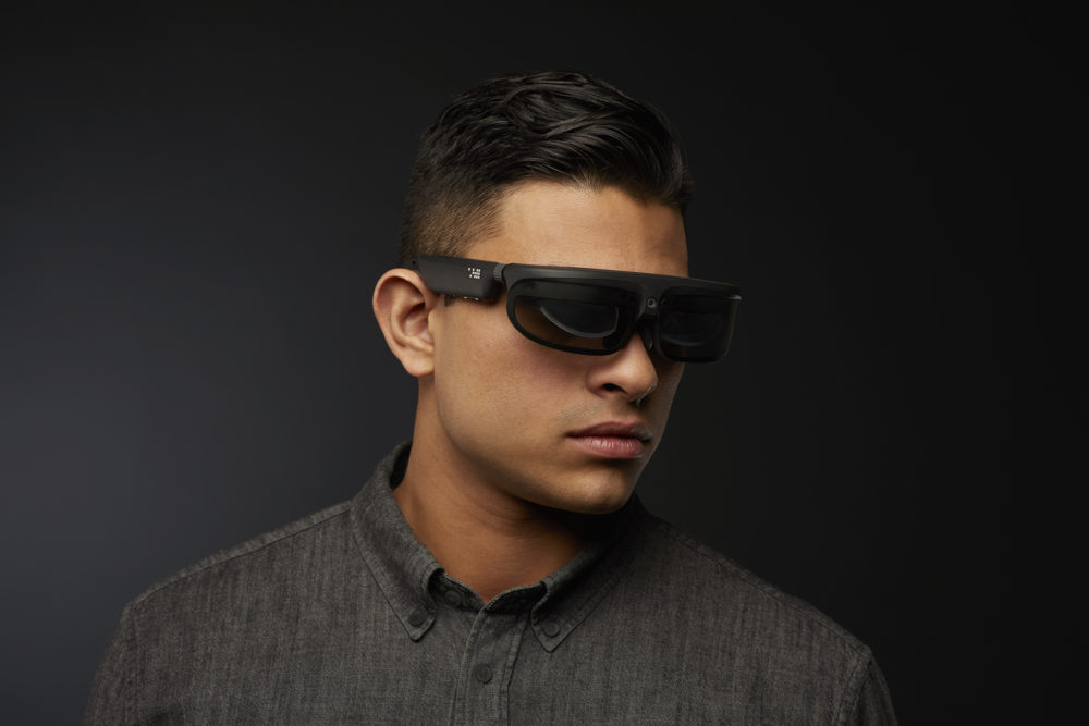 odg-r-8-augmented-reality-smartglasses-photo
