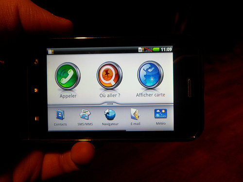 Prise en main du Garmin-Asus nüvifone A10 sous Android