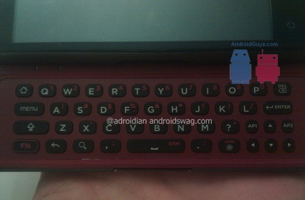 Un HTC de 4 pouces à clavier pour début 2011