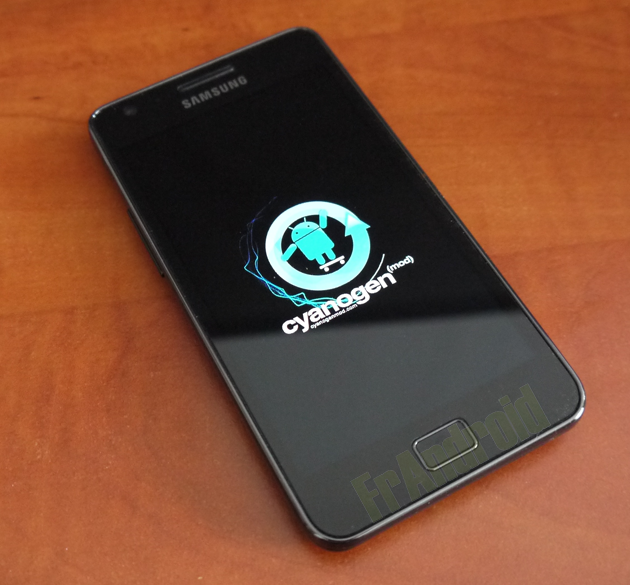 Samsung a donné quatre Galaxy S II aux développeurs de CyanogenMod