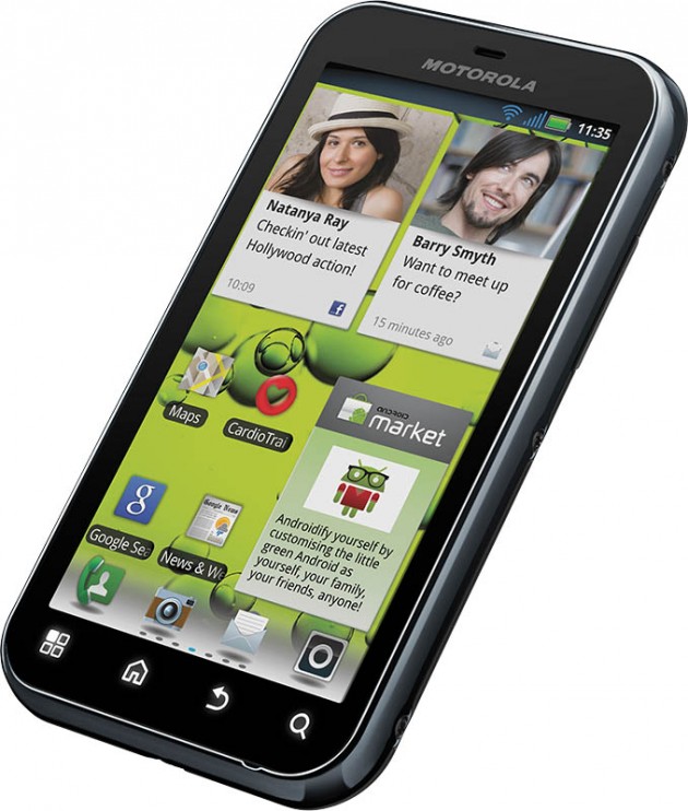 Motorola vient d&rsquo;officialiser le Defy+ en France