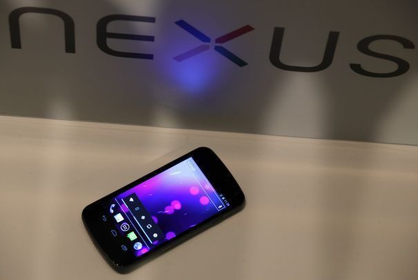62834_galaxy-nexus-smartphone-is-displayed-in-hong-kong