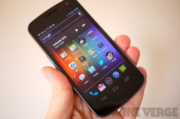 Test du Galaxy Nexus : « le meilleur androphone de tous les temps »