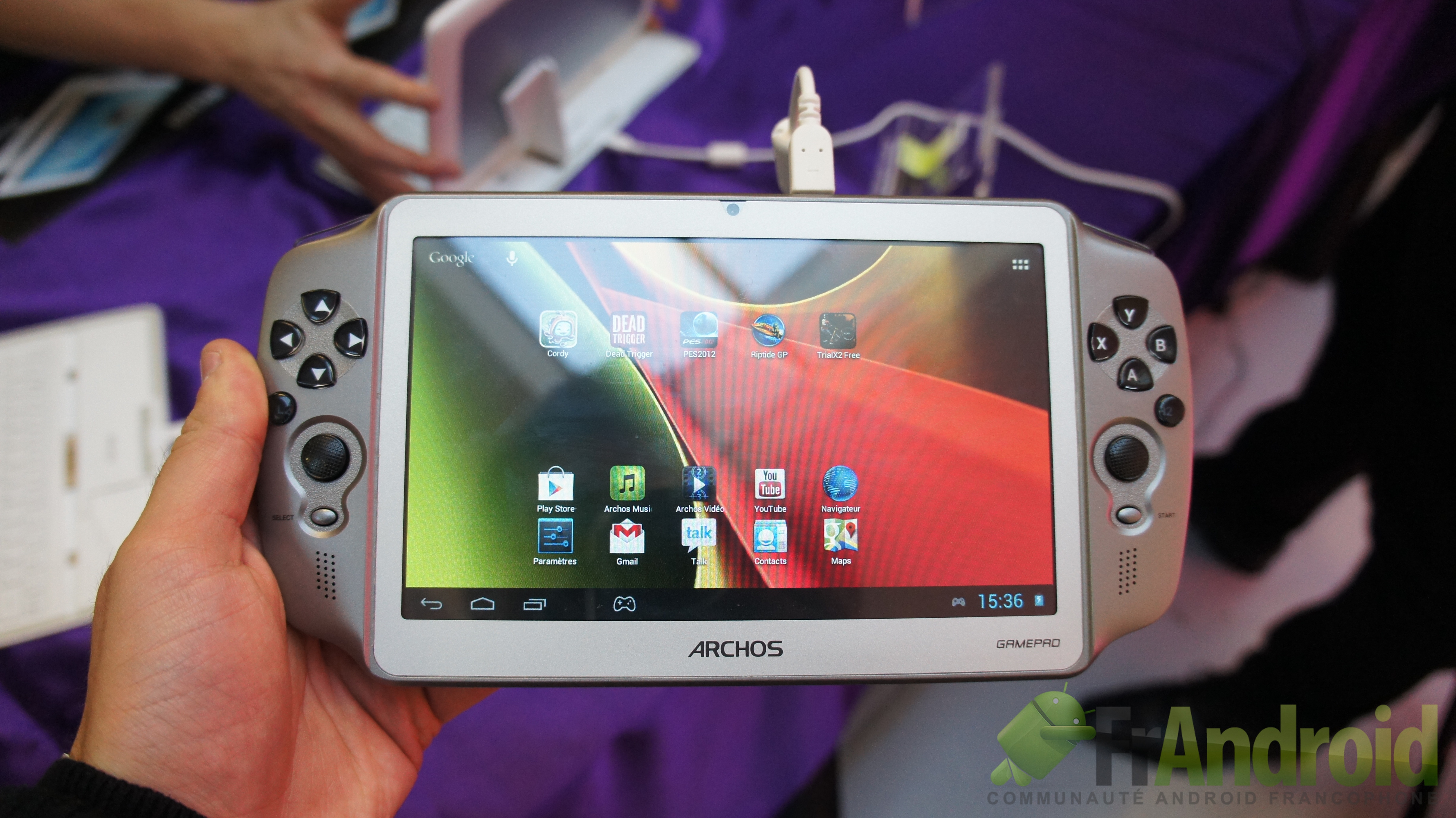 Test Archos GamePad, une tablette qui se veut console de jeu - Les