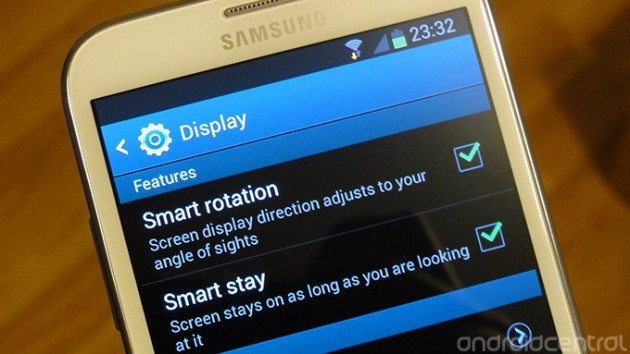 Le Samsung Galaxy Note 2 embarque la « Smart Rotation »