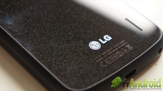Test du Google Nexus 4 (Smartphone Android produit par LG)