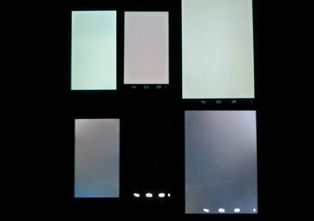 Affichage écran blanc / noir, de gauche à droite, LG Optimus L9, Galaxy Nexus, Nexus 7