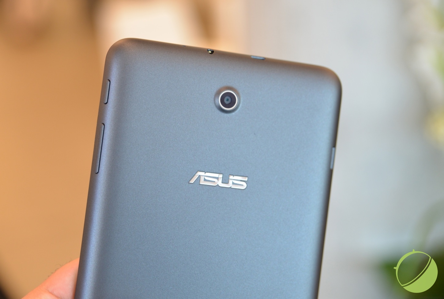 L'Asus FonePad : une tablette 7 pouces avec des fonctions téléphone (vidéo)  - IDBOOX