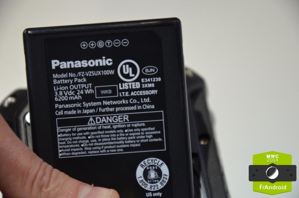 Toughpad-Panasonic-tough-guy-IP68-choc