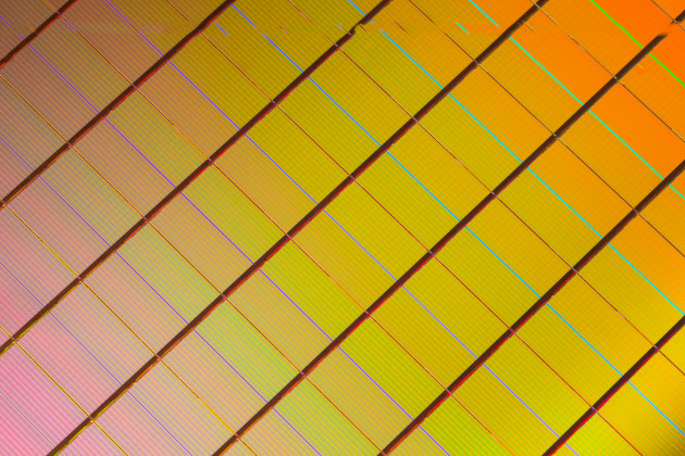 3D_XPoint_Wafer_Close-Up