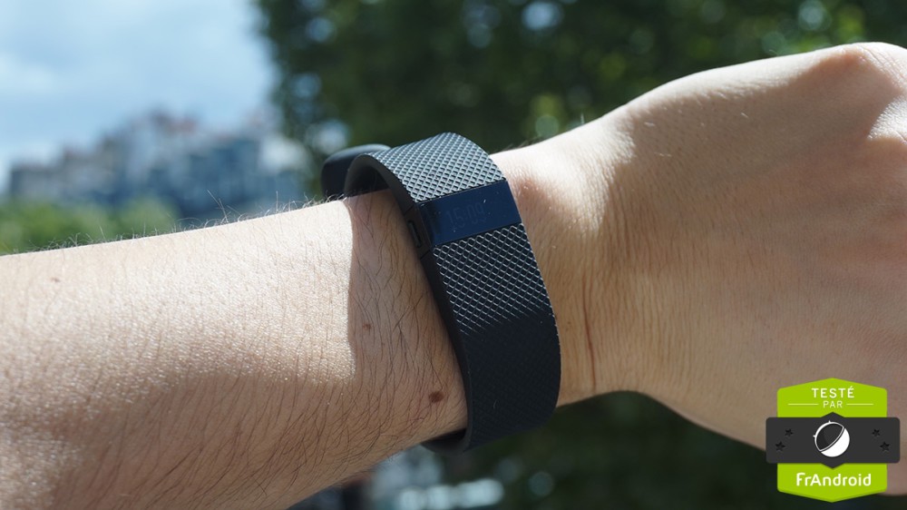 Fitbit Charge HR 8