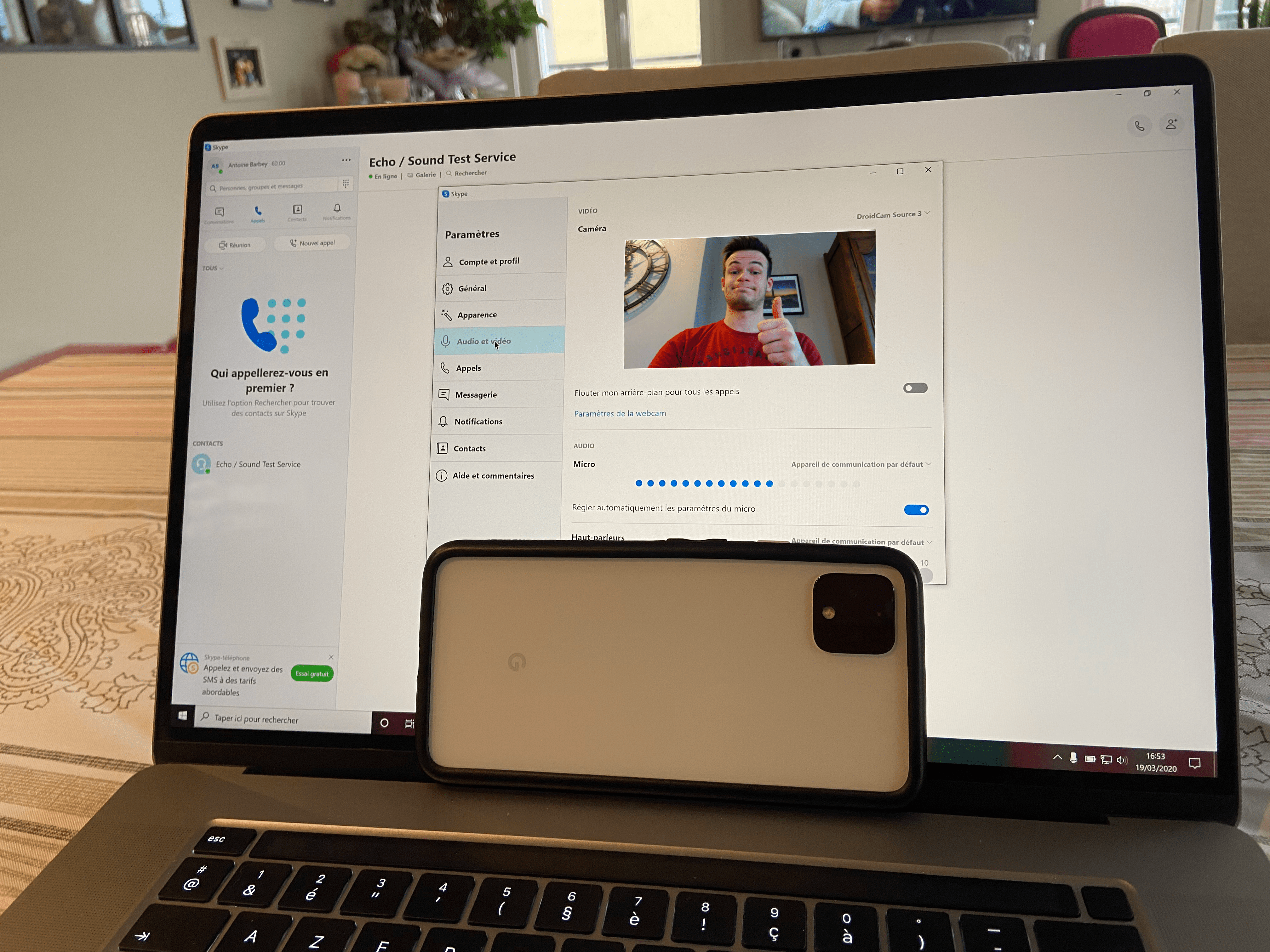 Comment utiliser un smartphone Android ou un iPhone comme webcam