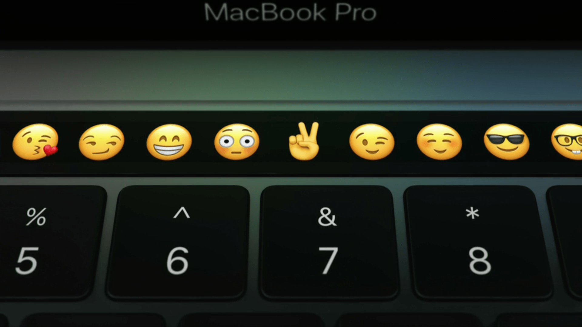 Le clavier du nouveau MacBook Air a des raccourcis empruntés à iOS -  Numerama
