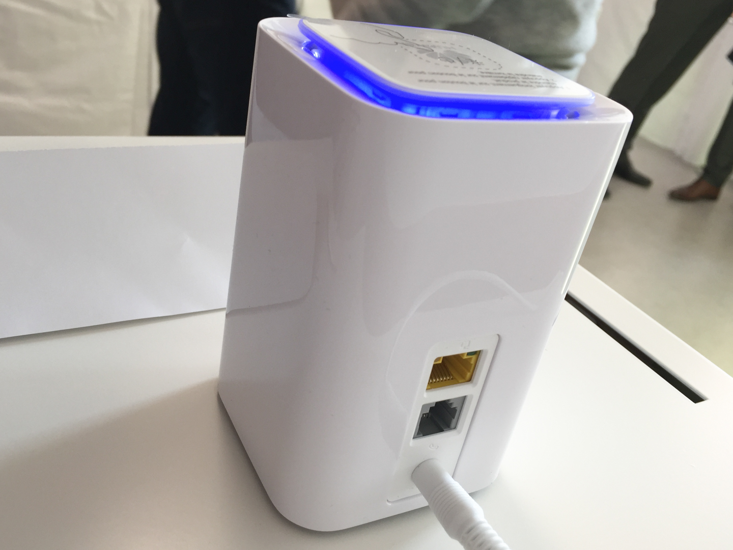 Bouygues Telecom expérimente une box 4G pour les oubliés du haut débit