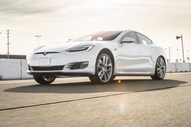 Tesla Model S P100D 2017