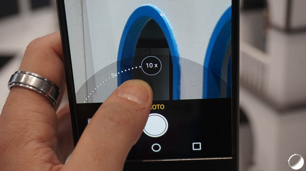 Oppo 5X : nous avons testé le zoom périscopique étonnant du MWC 2017