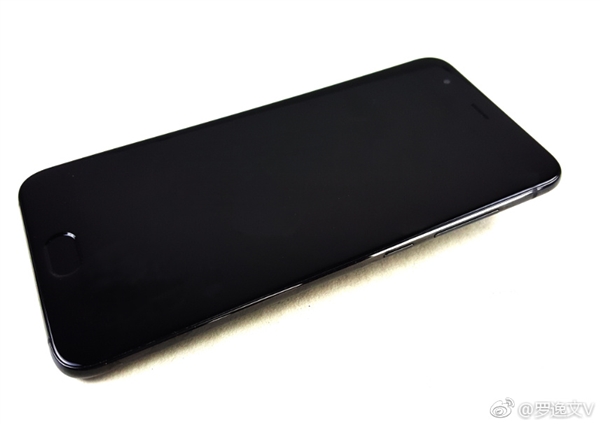 Xiaomi Mi 6 : un dos incurvé sur 4 côtés, mais pas de port jack
