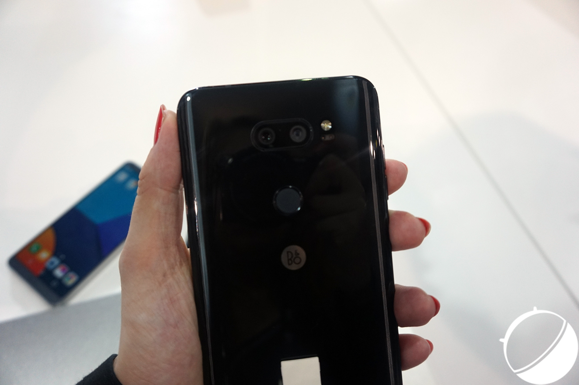Prise en main du LG V30 : le meilleur challenger face au Samsung Galaxy Note 8