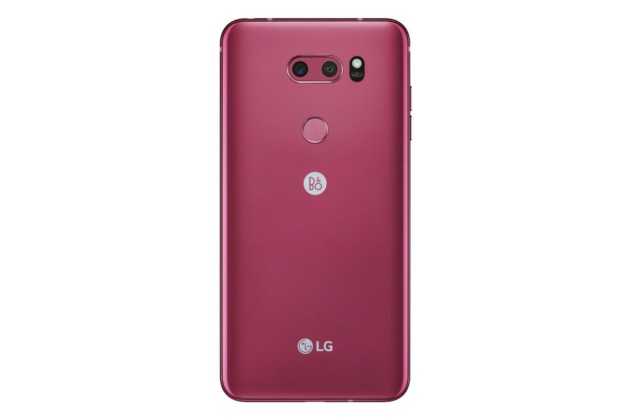 Le LG V30 est tout teinté de rose pour la Saint-Valentin, entre romance et bromance