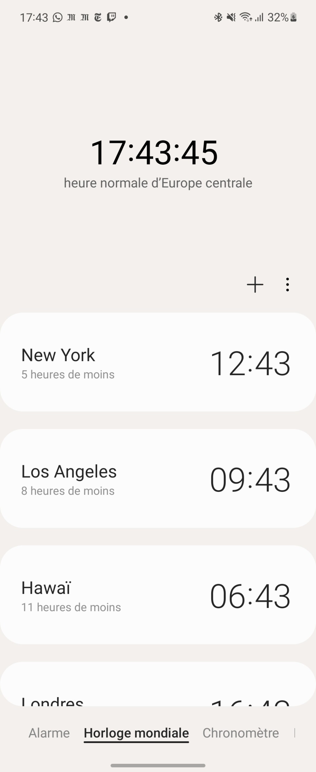 Google Pixel : grâce à Android 14, la météo s'affiche enfin dans l'appli  Horloge