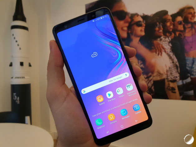 Samsung Galaxy A7 2018 : nos photos du smartphone milieu de gamme au triple capteur photo