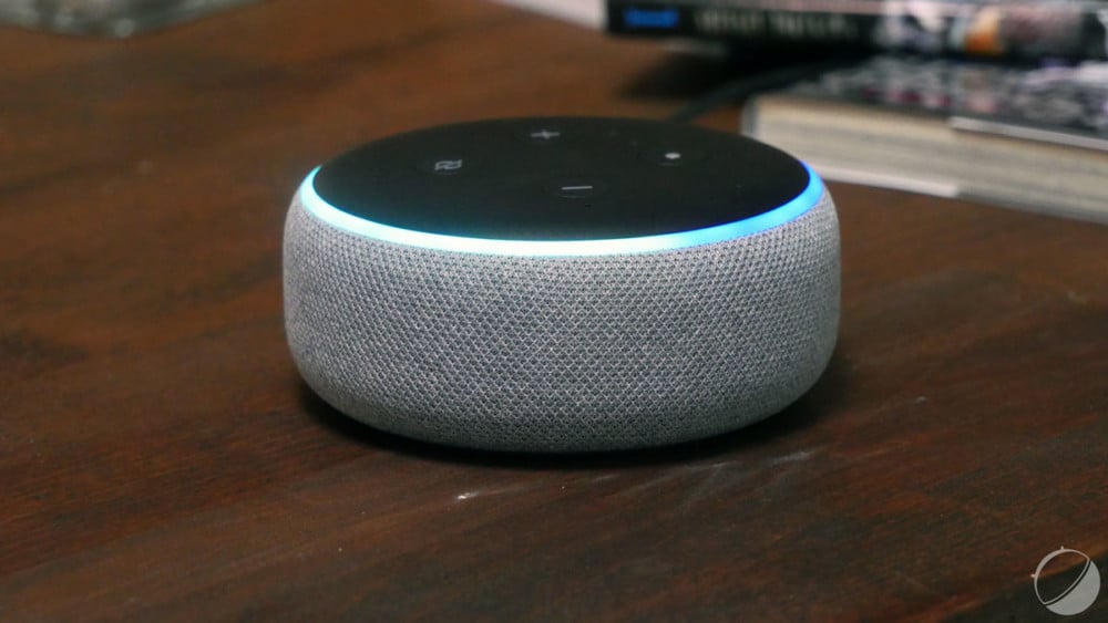 Test de l&rsquo;Amazon Echo Dot : la première pierre d&rsquo;un système son et lumière