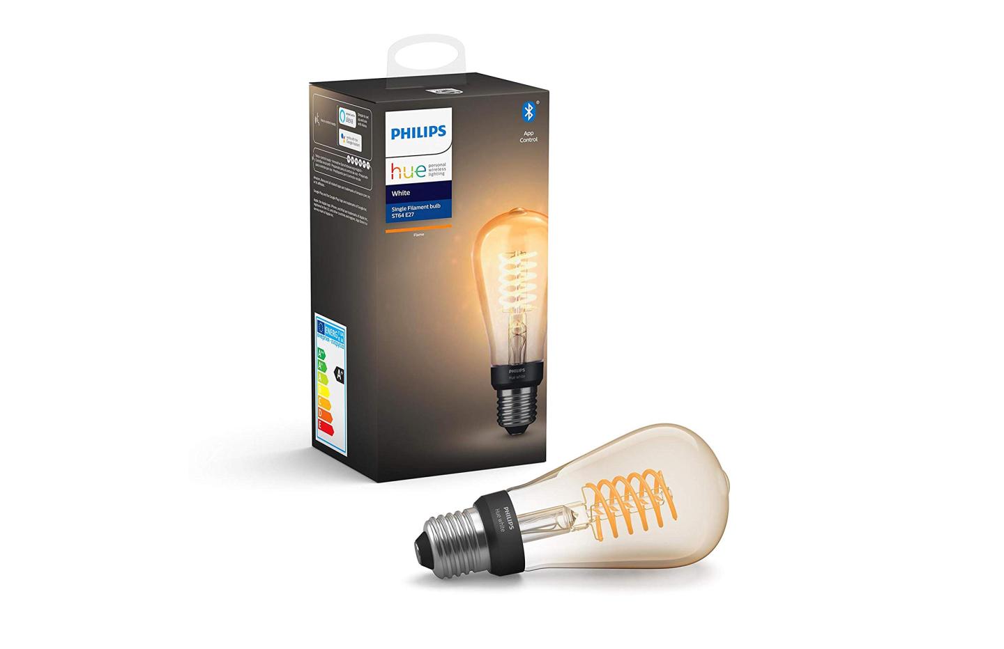 Soldes Philips Hue : Avec ce kit de démarrage qui contient trois ampoules  connectées à -44%, vous allez pouvoir créer de belles ambiances lumineuses  pour pas trop cher ! 