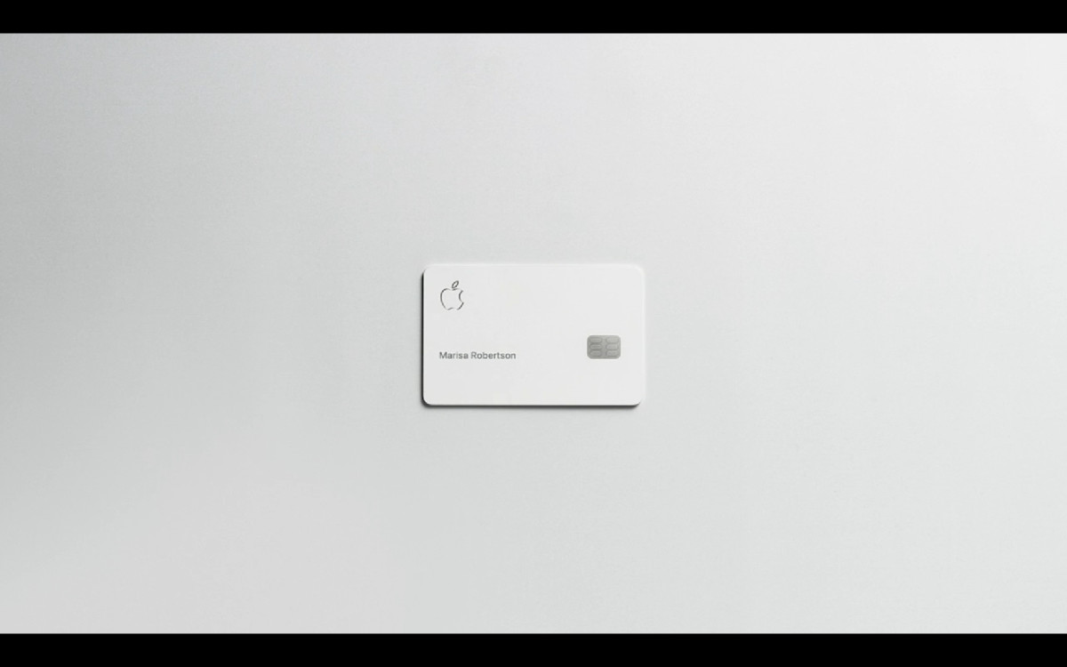 Apple lance sa propre carte bancaire pour devenir une banque à part entière
