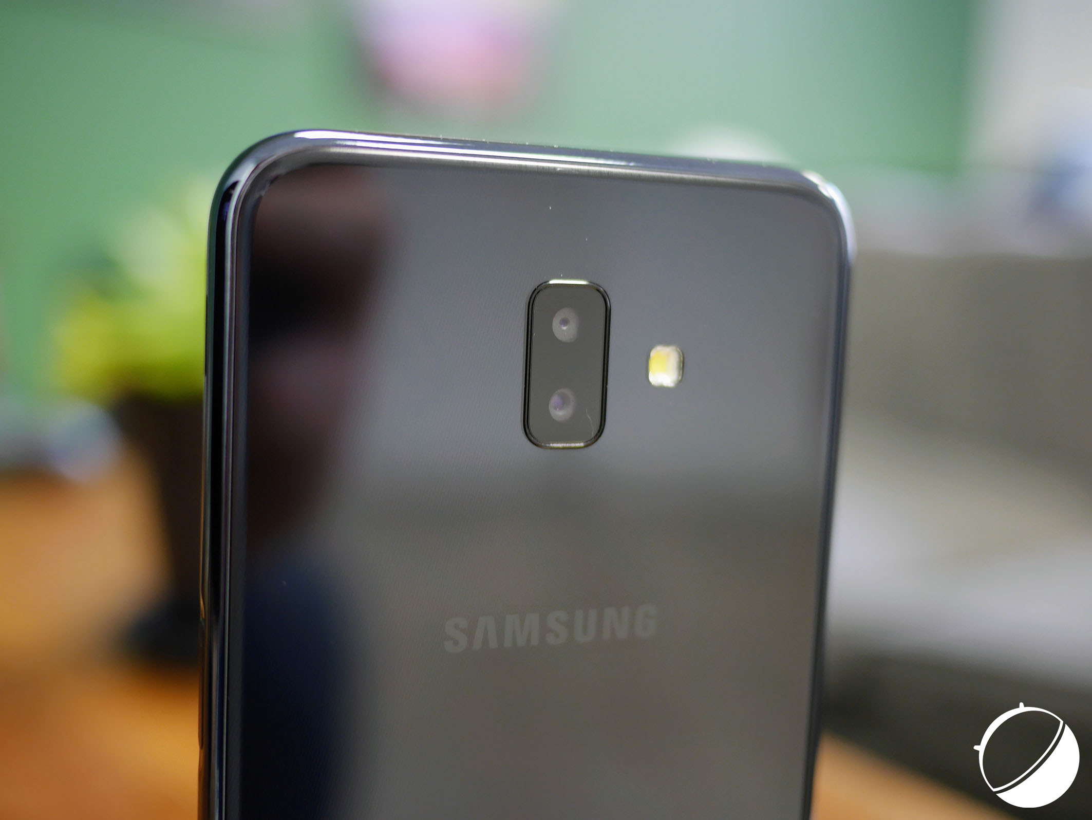 Обзор смартфона Samsung Galaxy J6 plus: характеристики, достоинства и недостатки
