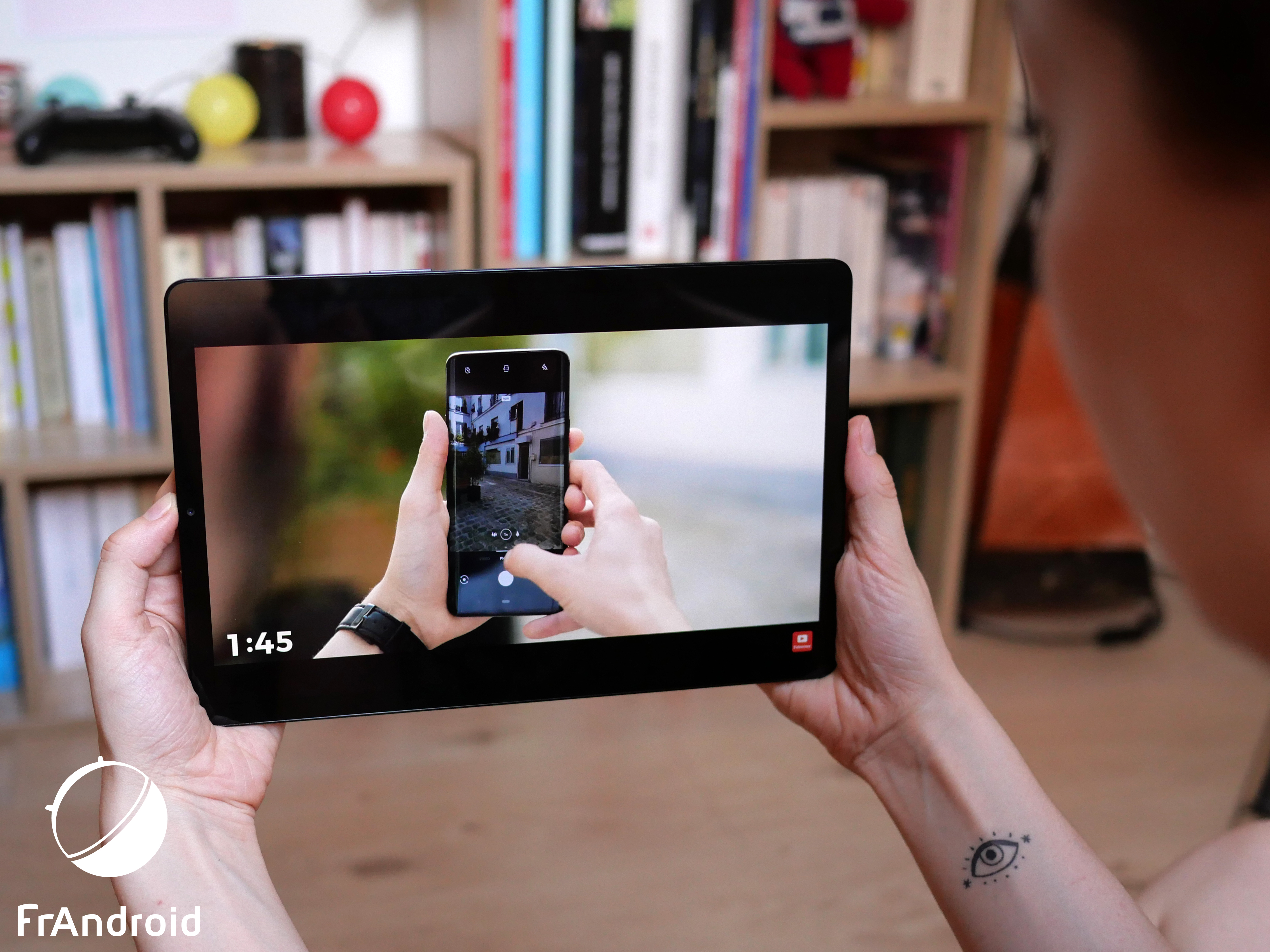 Test Tablette Samsung Galaxy Tab A7 (2020) : pensée pour une orientation  paysage - Les Numériques