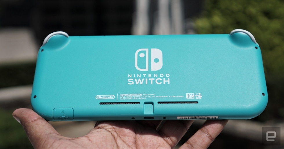 Nintendo Switch Lite : ce que l'on en pense 1 an après - CNET France