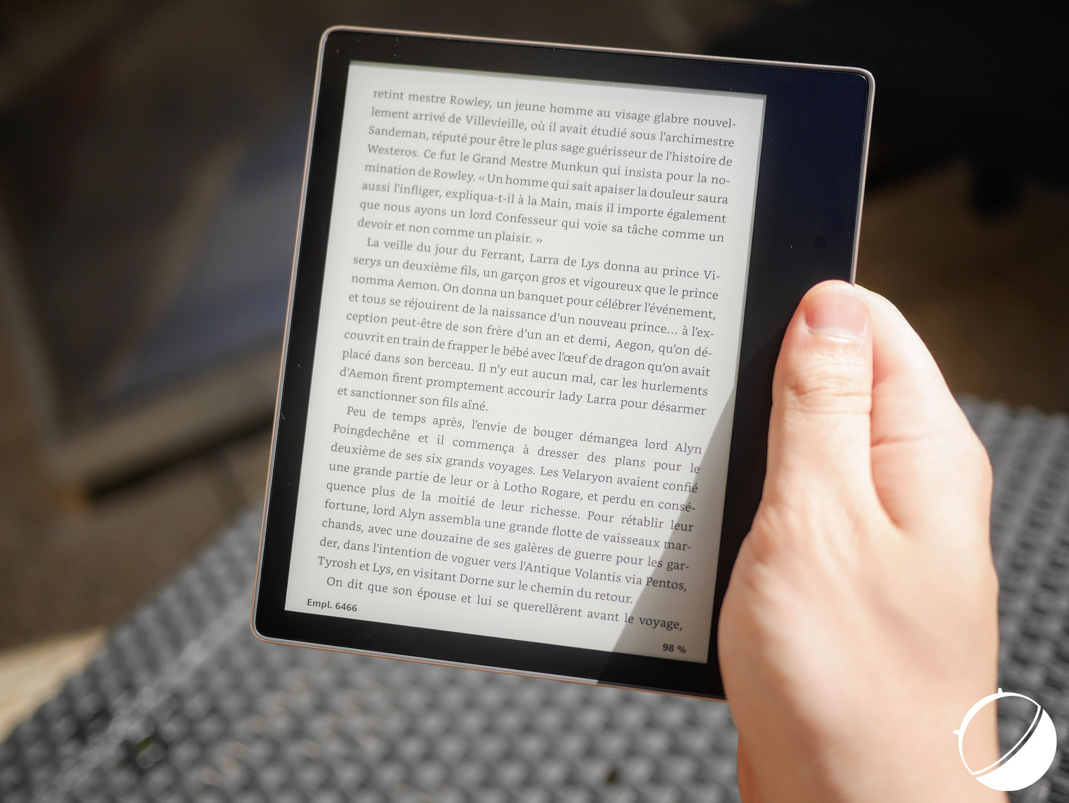 Kindle Oasis : une nouvelle liseuse à l'autonomie gonflée