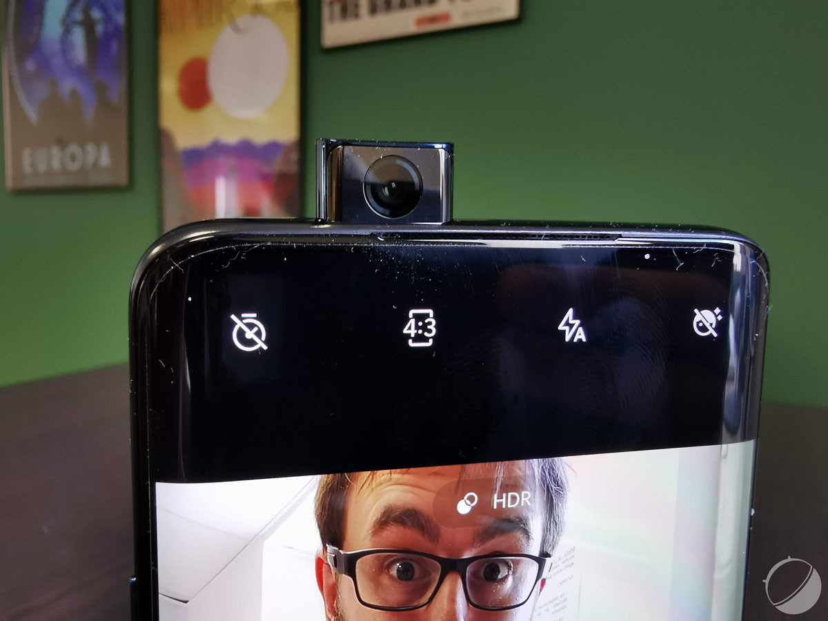Caméra pop-up du OnePlus 7T Pro