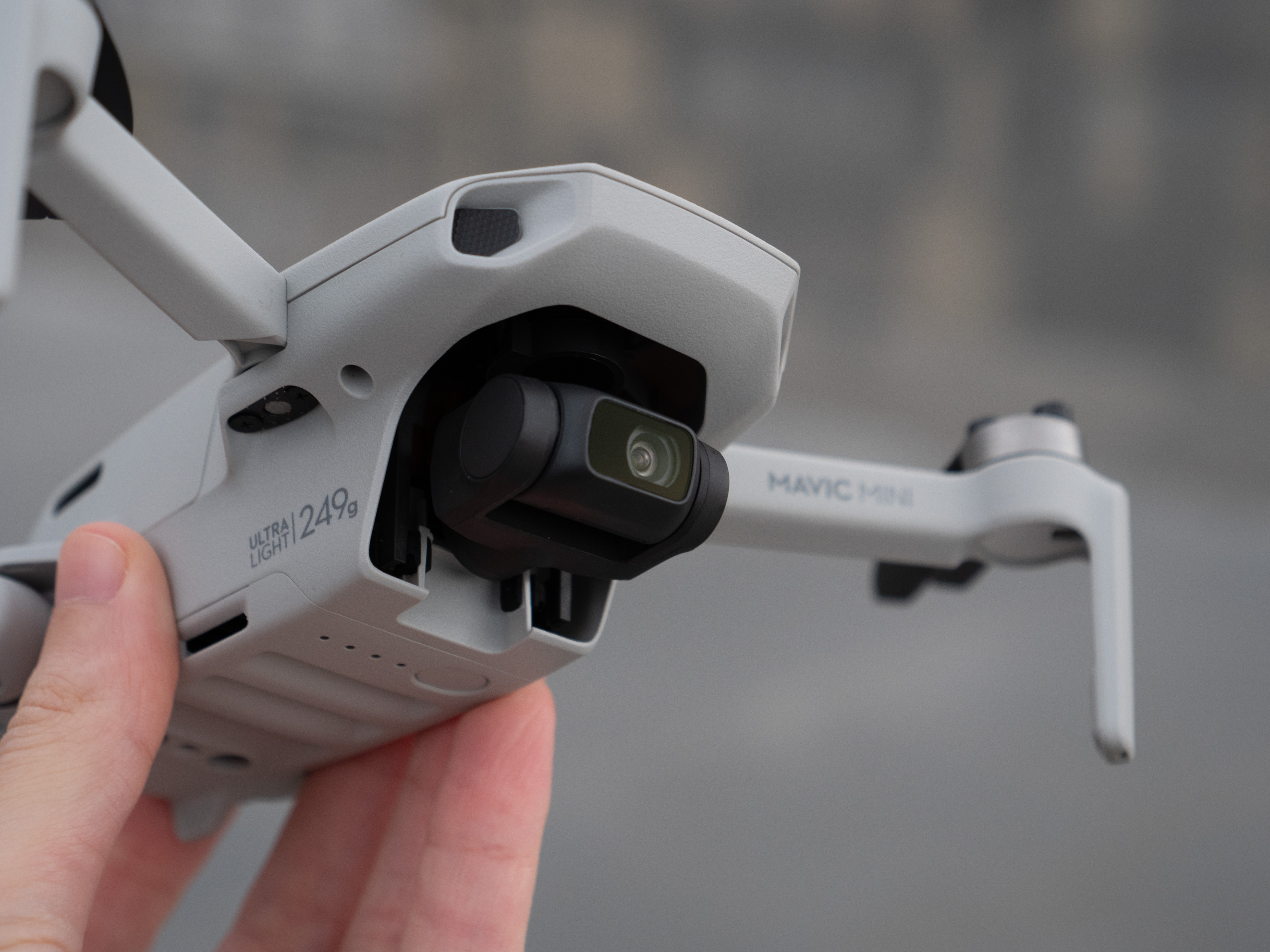 DJI Mavic Mini : le drone et le kit d'accessoires sont enfin de