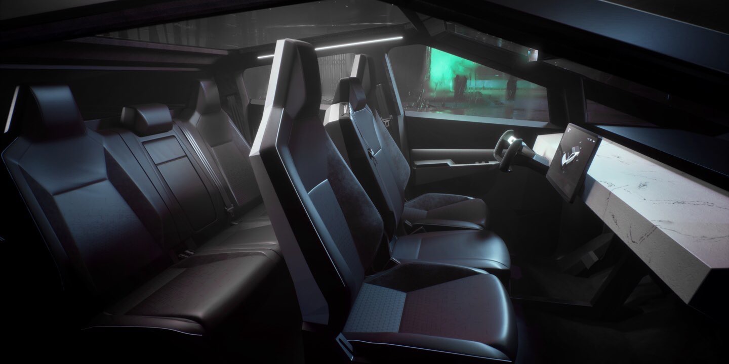 Tesla Cybertruck : un look rétro futuriste avec jusqu'à 805 km d