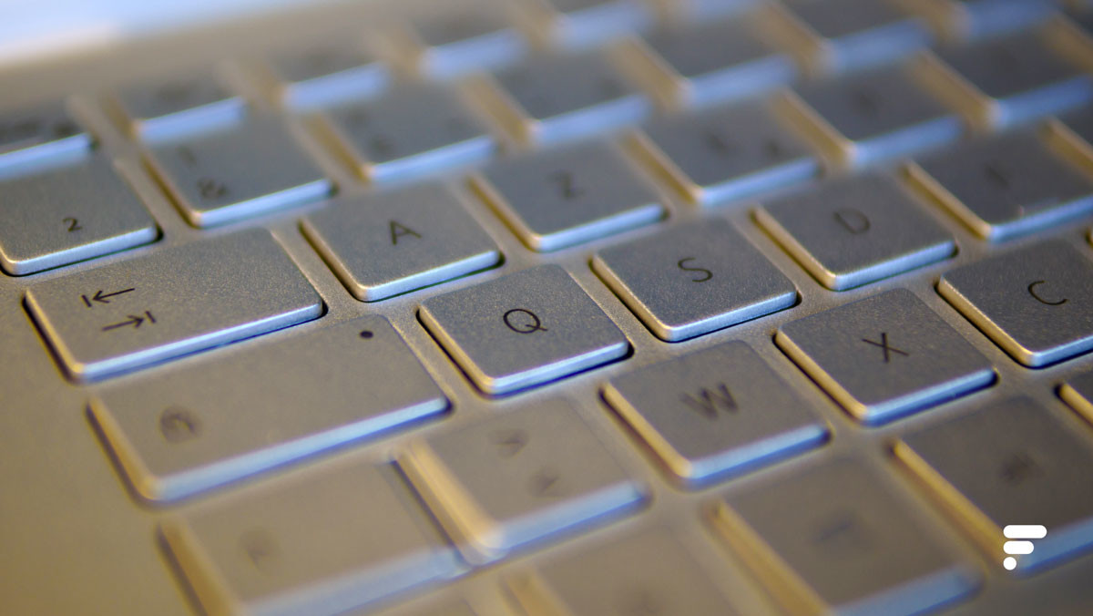 Comment faire des majuscules avec un clavier - Granny Geek