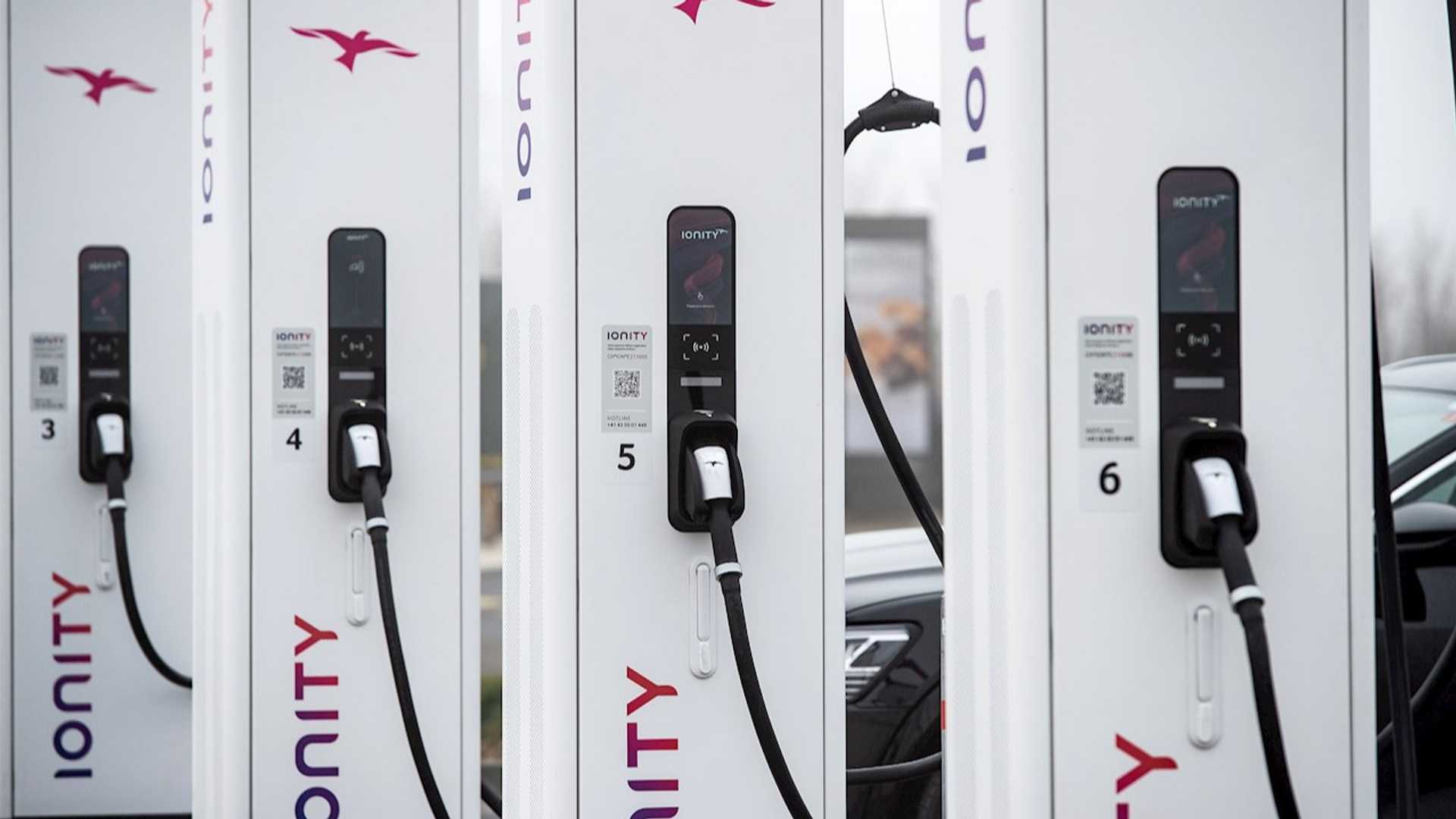 Combien de bornes de recharge y a-t-il en France pour les voitures  électriques ?