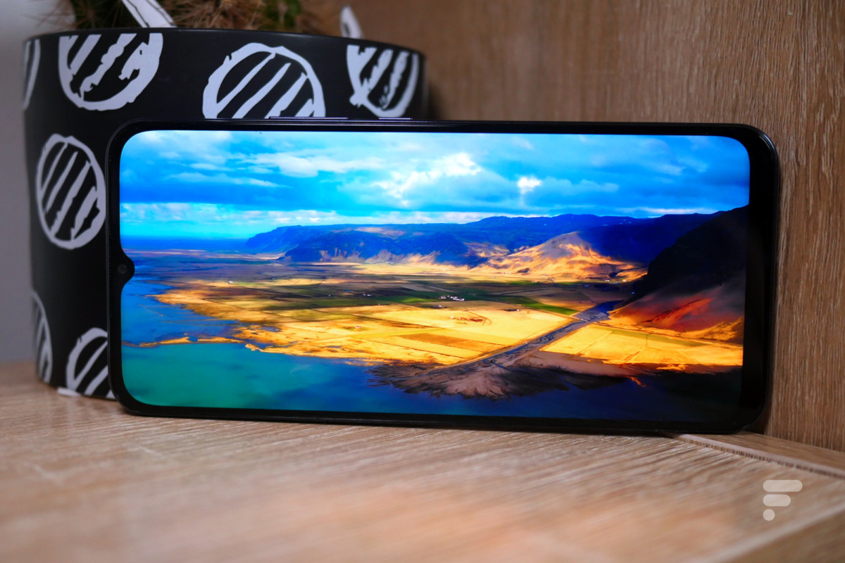 L'écran du Xiaomi Mi 10 LIte 5G