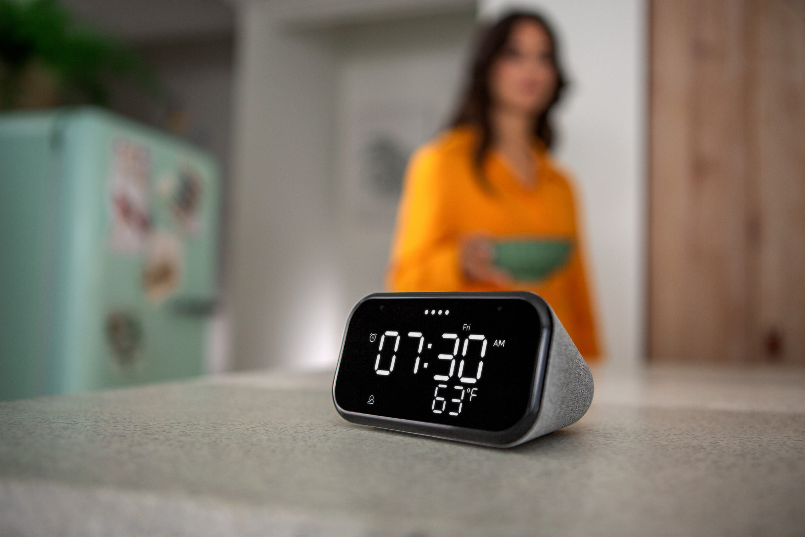 Lenovo présente son Smart Clock Essential, un réveil intelligent qui va à  l'essentiel