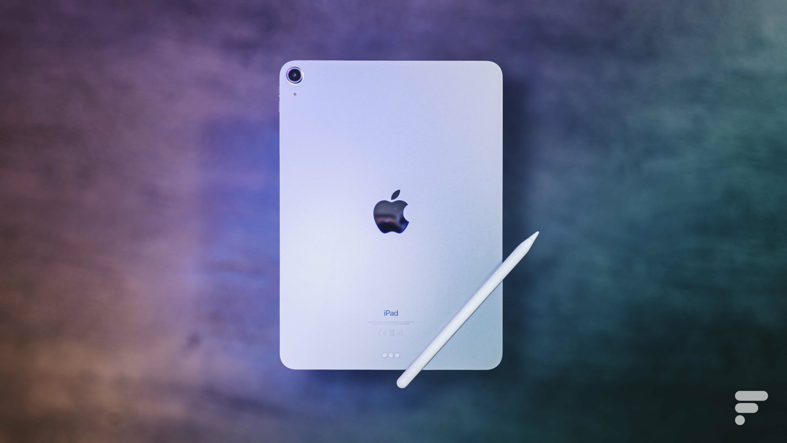 Test de l'iPad 10 (2022) : on aime son design mais moins son prix