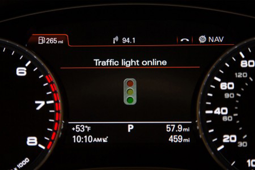 Une Audi équipée de la technologie « Smart City Traffic Light Assistance »