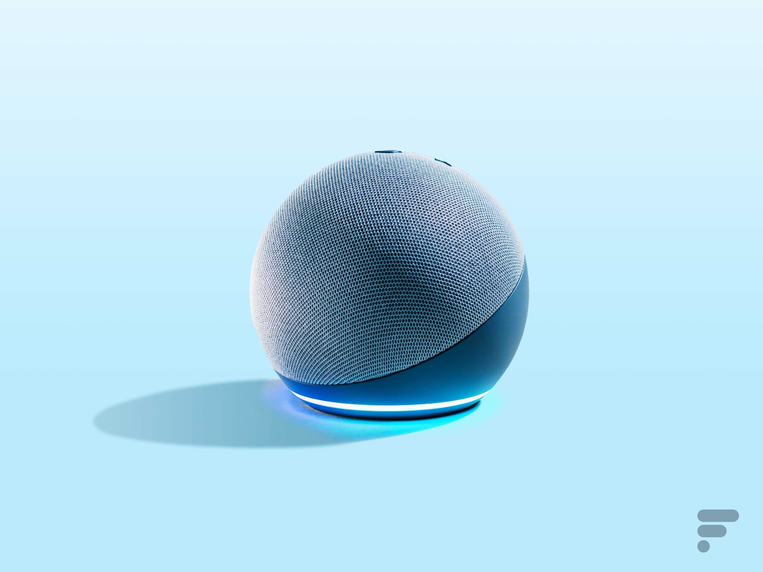 Echo Dot 4 : la mini enceinte connectée d' est à moitié prix