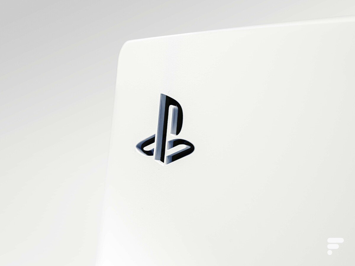 PlayStation logo on the PS5