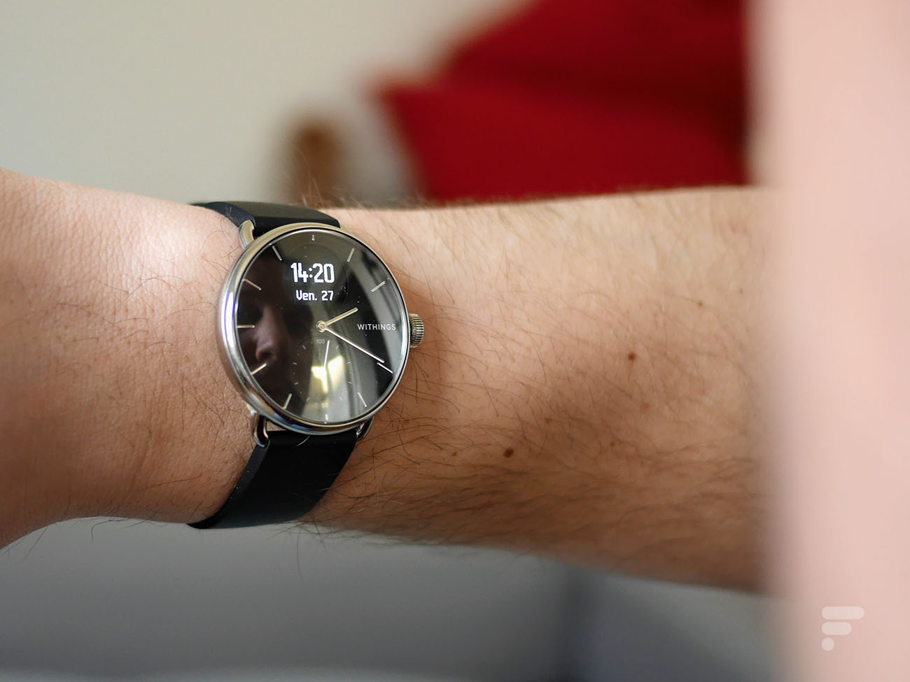 La Withings ScanWatch : une montre connectée polyvalente au design